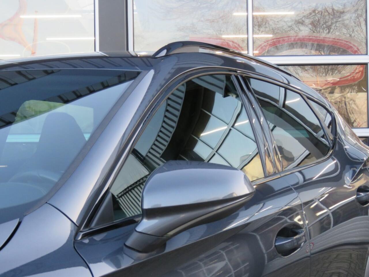 Cupra Formentor 1.4 VZ 245pk e-Hybrid / Sportstoelen / 19 Inch / Stuur+stoelverw. / BOVAG garantie