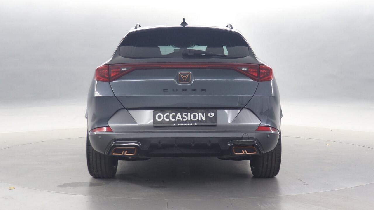 Cupra Formentor 1.4 TSI eHybrid 204pk PHEV Adrenaline / Navigatie / Camera / Trekhaak / Elektrische achterklep
