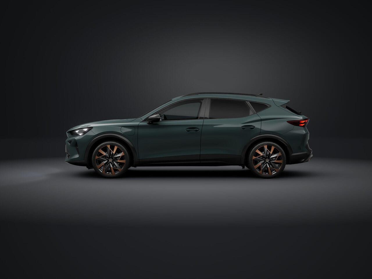 Cupra Formentor 1.5 TSI e-Hybrid Business 204pk / Sandstorm Copper velgen / Navigatie pakket / Sennheiser immersive geluid