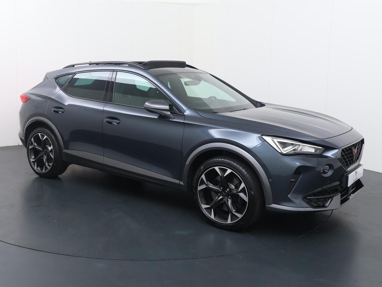 Cupra Formentor 1.4 e-Hybrid VZ Copper Edition | 245 PK | SoH 100% | Automaat | Panoramadak | Navigatiesysteem | Virtual cockpit |