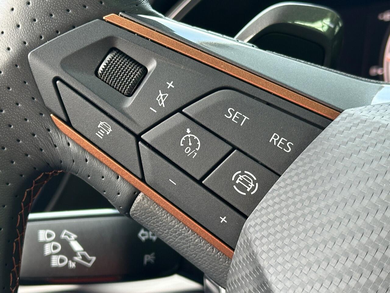 Cupra Formentor 1.5 TSI 150pk DSG | Adapt. Cruise | Carplay | Camera | Dode hoek | Rijklaar incl. garantie