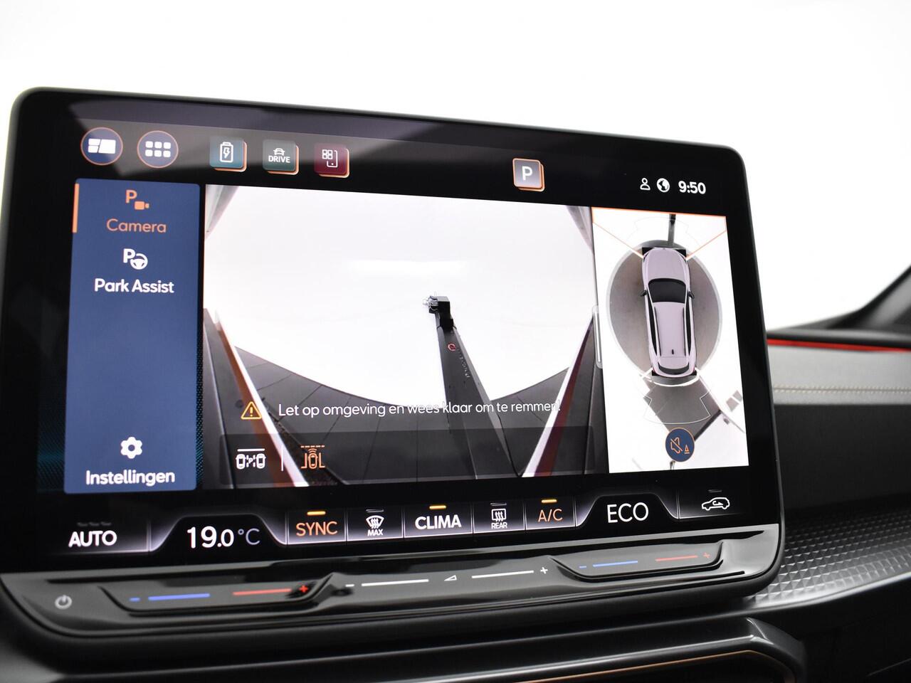 Cupra Formentor 1.5 TSI e-Hybrid 204pk DSG Business · Panoramadak · 360 Camera · Side Assist · Elek. Achterklep · Apple/Android Car Play · 19''Velgen · Garantie t/m 04-04-2027