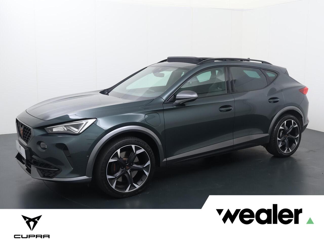 Cupra Formentor 1.4 e-Hybrid VZ Performance | 245 PK | SoH 94% | Panoramadak | Stoelverwarming | Elek. achterklep |