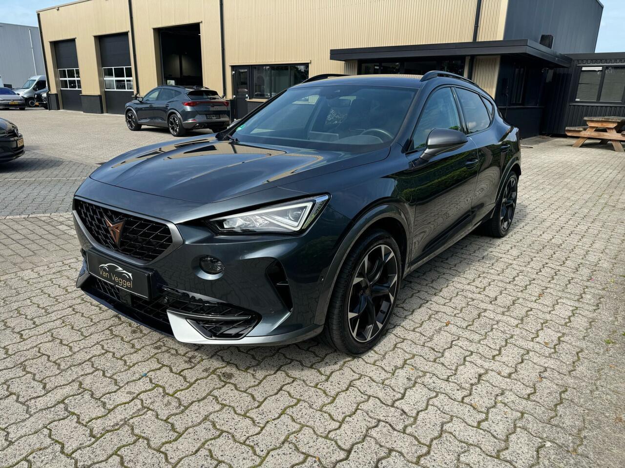 Cupra Formentor 1.4 e-Hybrid VZ Performance virtual cockpit, memory stoelen, navi, cruise