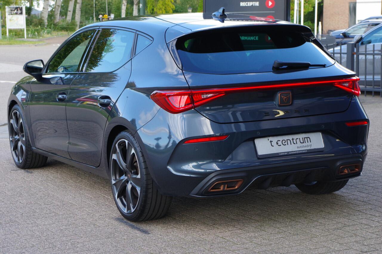 Cupra Leon 1.4 e-Hybrid VZ Adrenaline 245 PK PHEV, Adap. Cruise Control, Winterpakket, Carplay