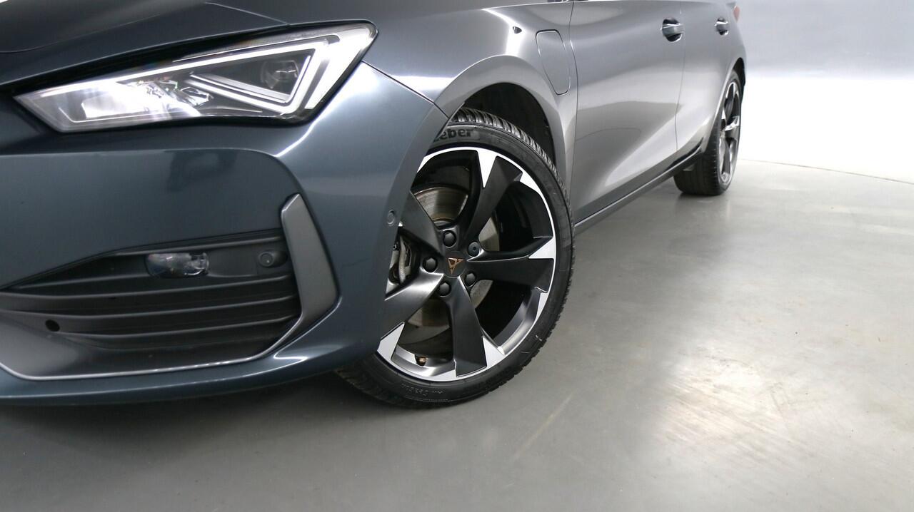 Cupra Leon 1.4 TSI eHybrid 204pk PHEV Adrenaline / Memory / Navigatie / Adaptive Cruise / Camera