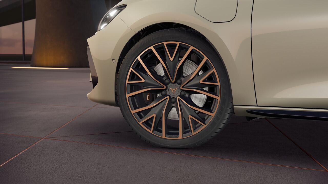 Cupra Leon 1.5 TSI e-Hybrid 272 6DSG VZ Performance | Achteruitrijcamera | Digitaal instrumentenpaneel (Virtual Cockpit) | Draadloze Apple CarPlay(TM), Android Auto(TM)