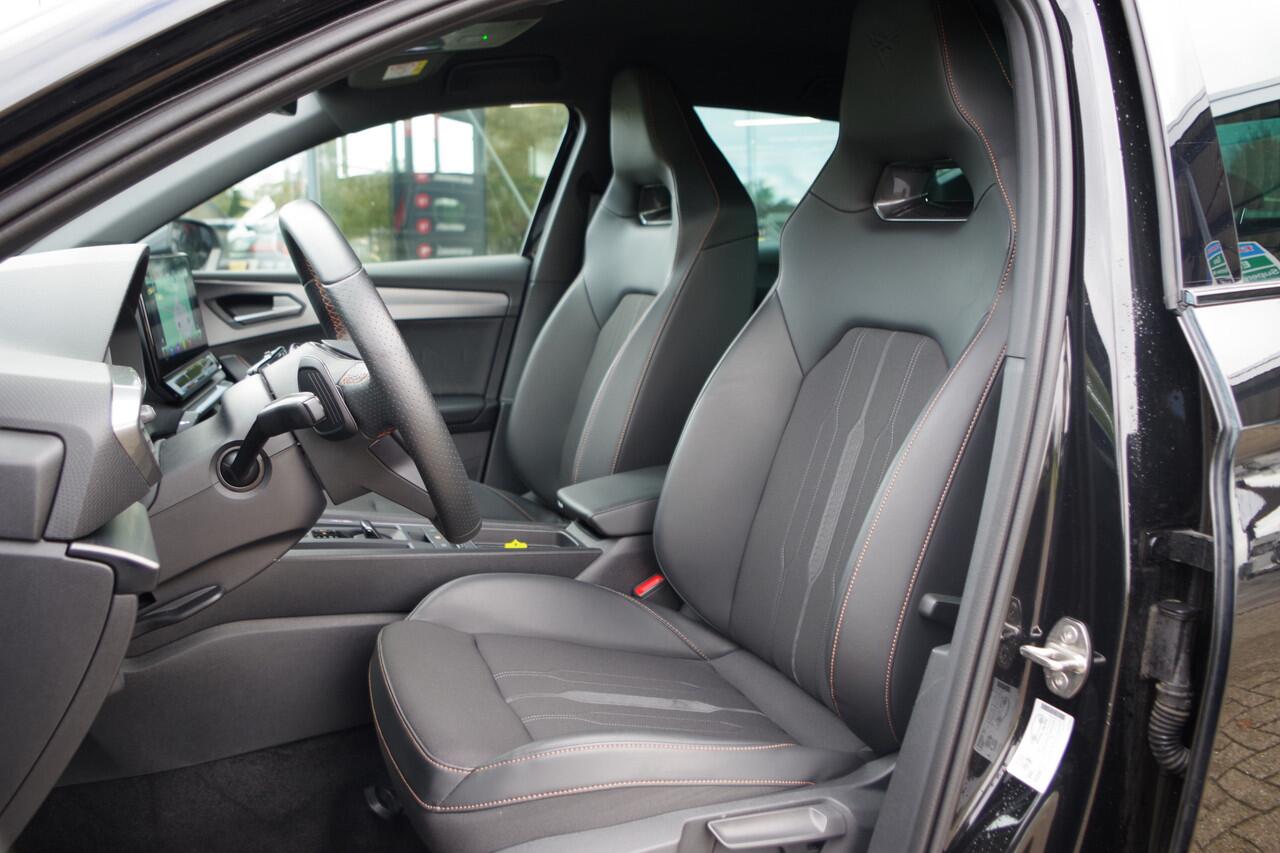 Cupra Leon 1.4 e-Hybrid 245 PK VZ Adrenaline PHEV, Stoelverwarming, Carplay, Camera