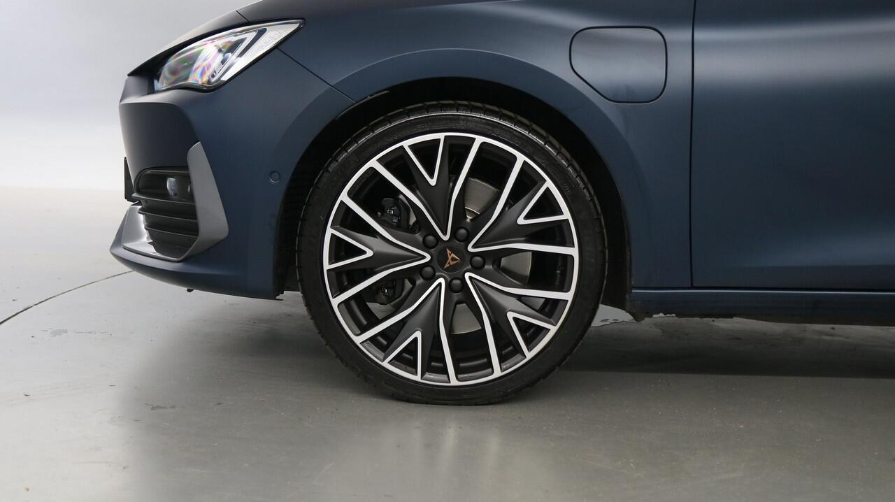 Cupra Leon 1.4 TSI eHybrid 245pk PHEV VZ Performance / Panoramadak / Memory / Adaptive Cruise