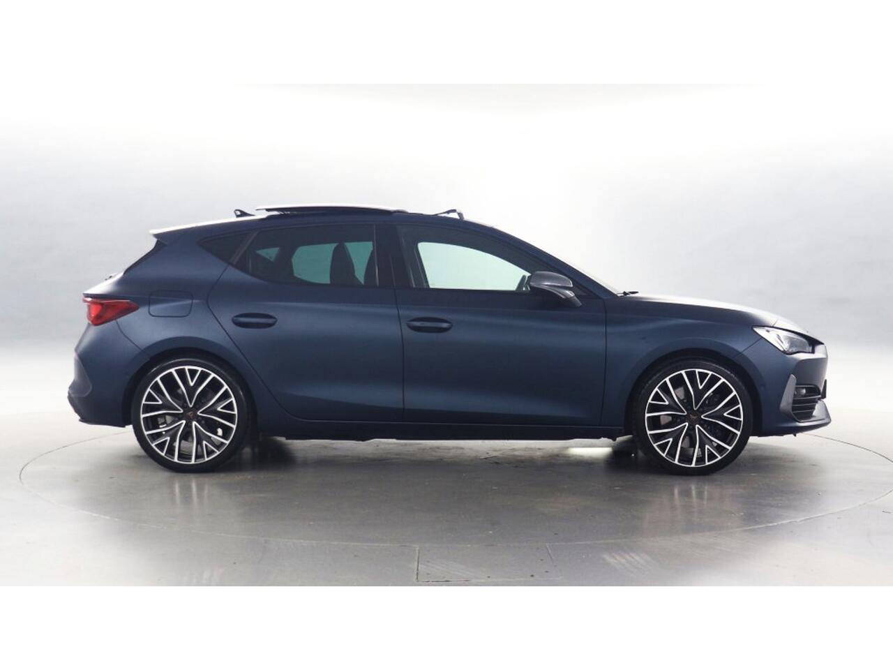 Cupra Leon 1.4 TSI eHybrid 245pk PHEV VZ Performance / Panoramadak / Memory / Adaptive Cruise