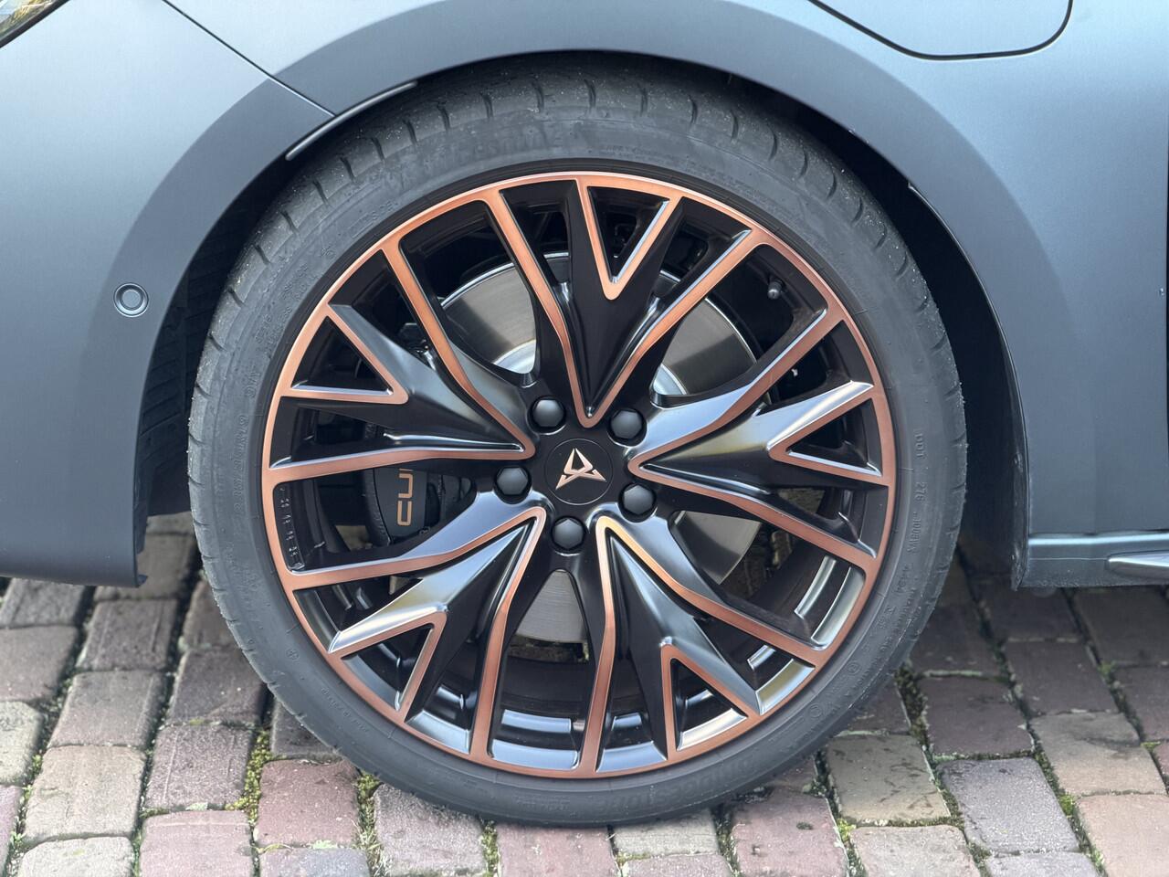 Cupra Leon 1.5 TSI e-Hybrid VZ Performance | 272 pk | Pano | Sennheister