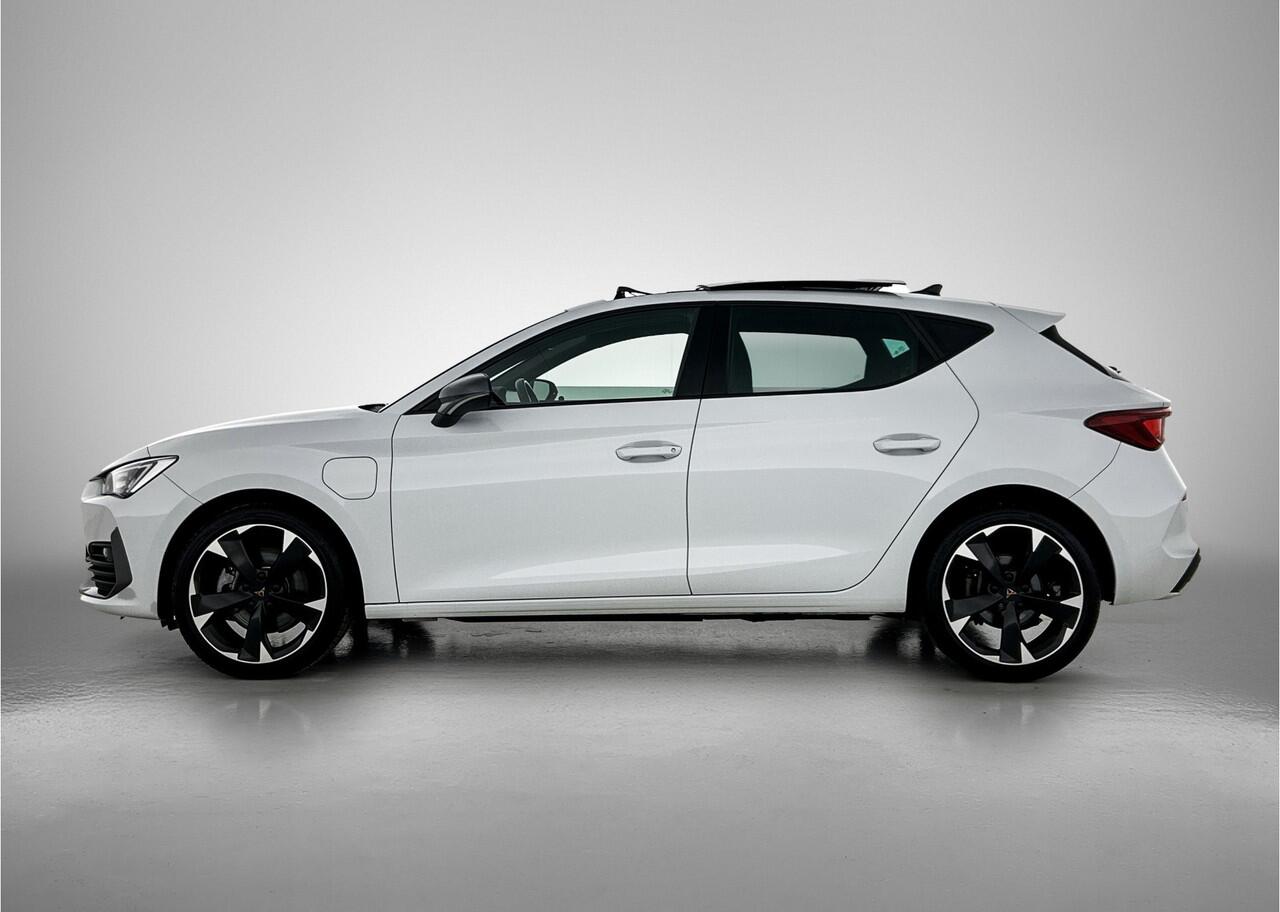 Cupra Leon 1.4 TSI eHybrid 204pk PHEV Adrenaline / Panoramadak / Safe & Driving XL / Full Link