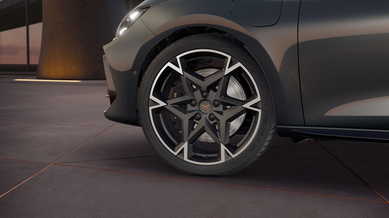 Cupra Leon 1.5 TSI e-Hybrid 272 6DSG VZ Performance | Achteruitrijcamera | Digitaal instrumentenpaneel (Virtual Cockpit) | Draadloze Apple CarPlay(TM), Android Auto(TM)