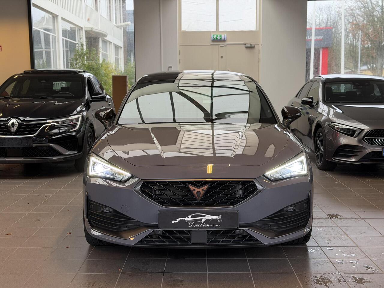Cupra Leon 1.4 e-Hybrid Limited Schaalstoelen / Carbon / Pano
