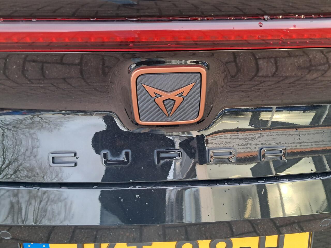 Cupra Leon 1.4 e-Hybrid VZ Performance Automaat | Clima | Cruise | Camera | LM Velgen | Vol lederen bekleding | Memory chairs | RIJKLAARPRIJS INCL 12 MAANDEN GARANTIE EN BEURT