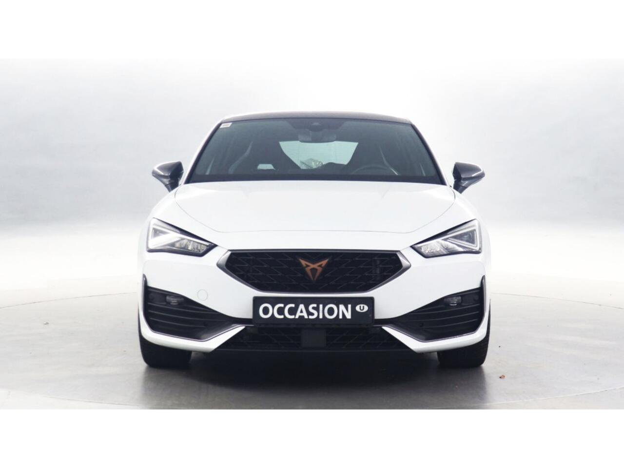 Cupra Leon 1.4 TSI eHybrid 204pk PHEV Adrenaline / Panoramadak / Navigatie / Camera