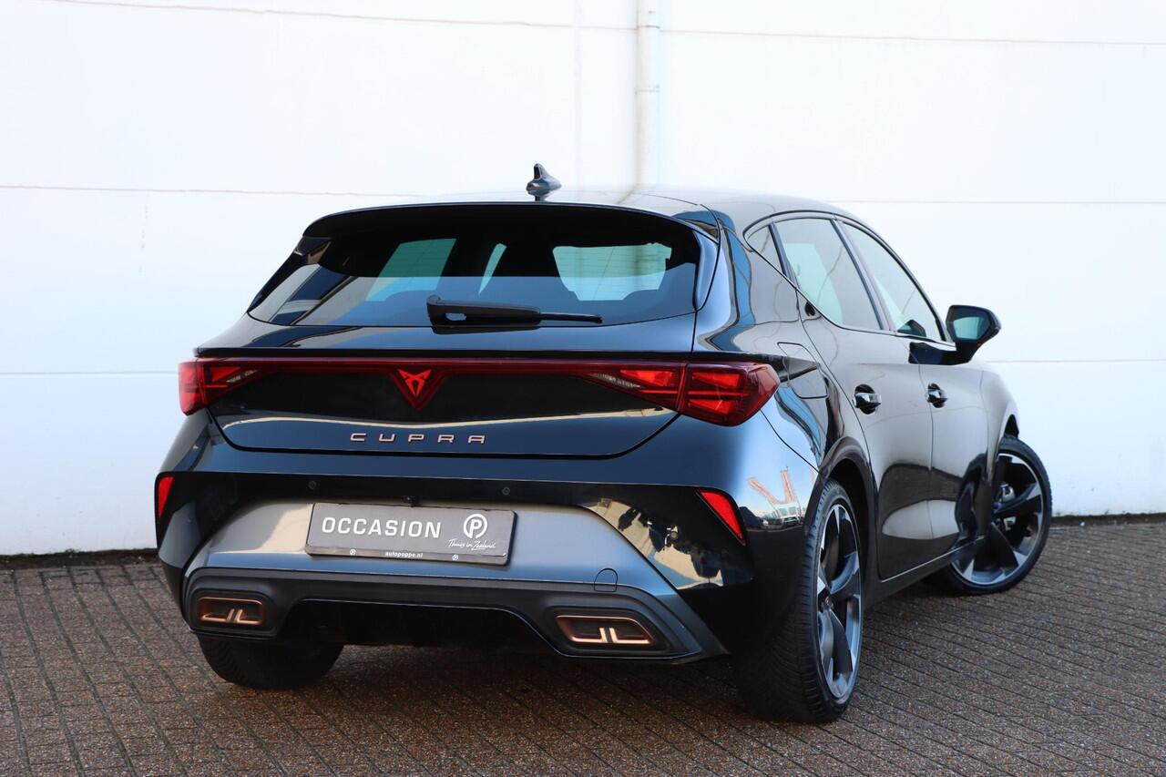 Cupra Leon 1.5 TSI e-Hybrid Business 204pk DSG6