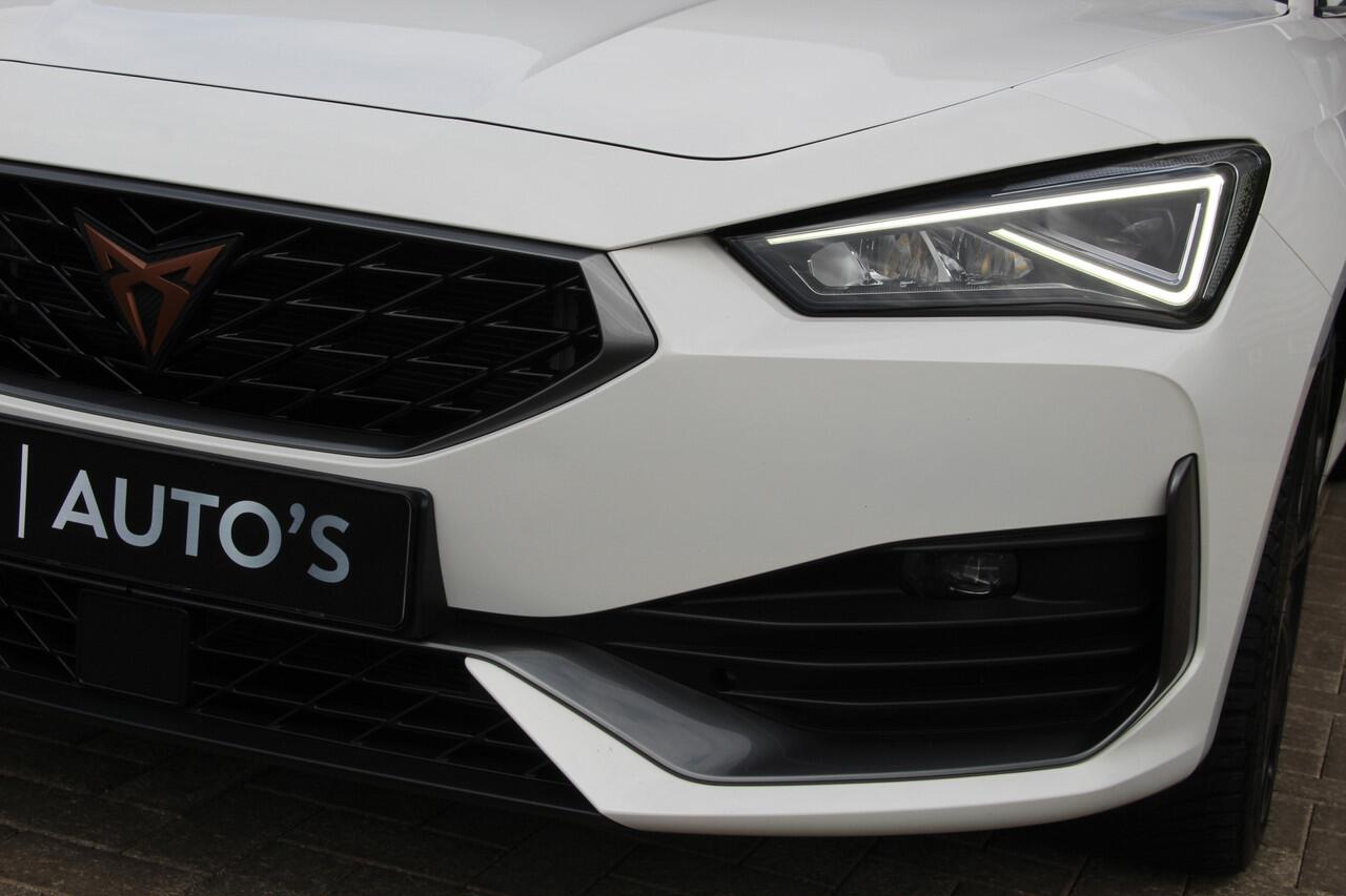 Cupra Leon 2.0 TSI VZ 300Pk | 1e Eigenaar | Keyless-Go | Sfeerverlichting | Apple CarPlay | DIGI-DASH | ACC | Lane Assist | ECC | Navi | Stoel-Stuurverwarming | LMV19" |Sportstoelen | Goede banden | Zeer nette auto