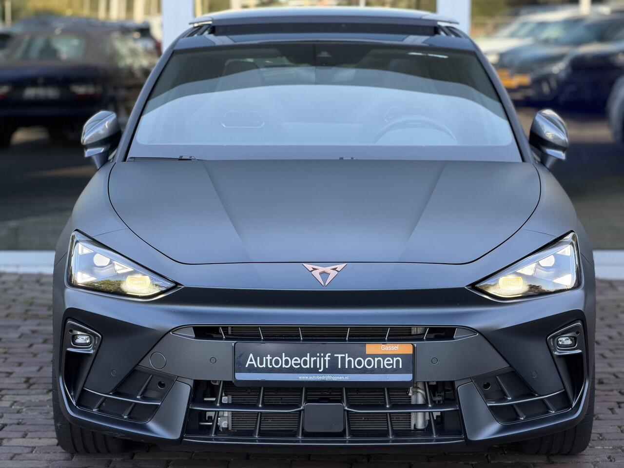 Cupra Leon 1.5 TSI e-Hybrid VZ Performance | 272 pk | Pano | Sennheister