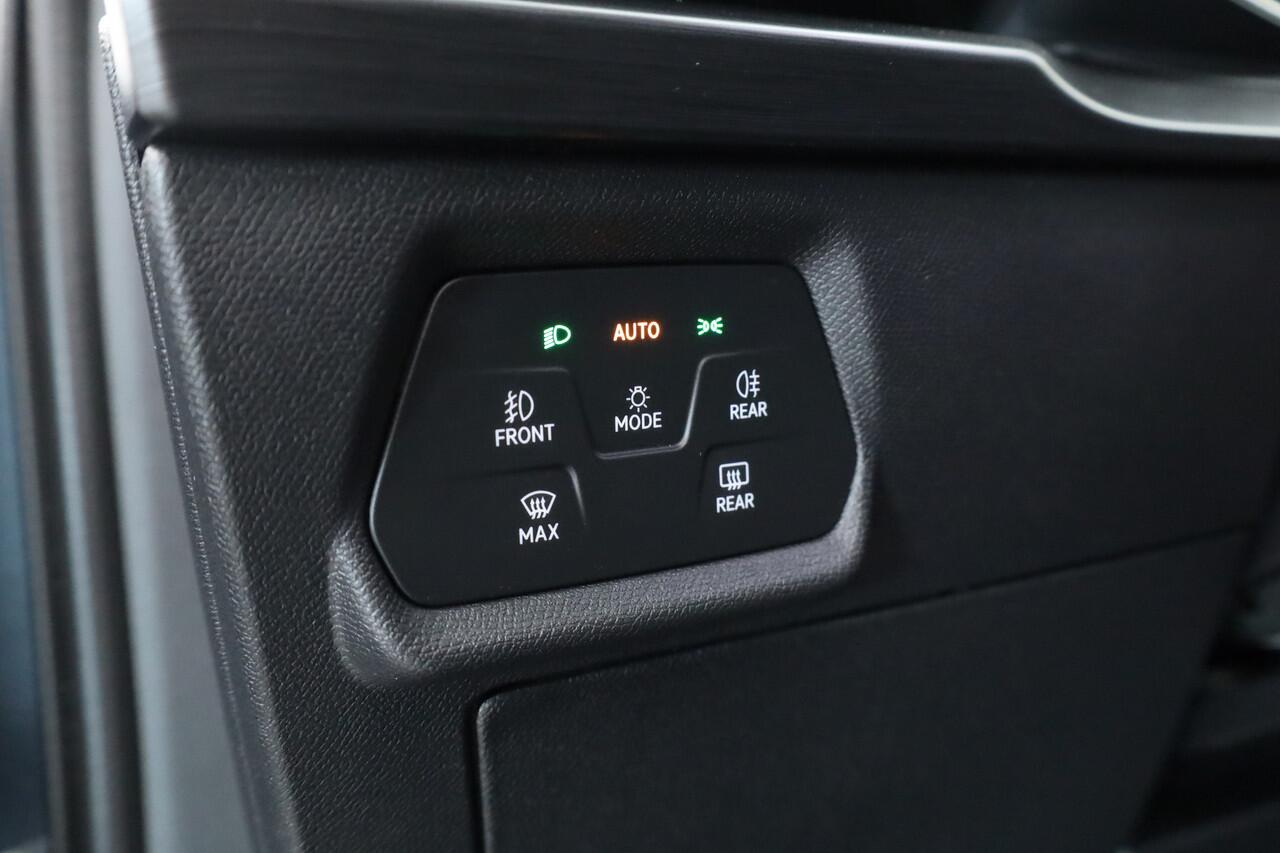 Cupra Leon 1.4 e-Hybrid 204pk | Adapt. Cruise | Camera | Apple CarPlay | Navi | Stoel- Stuurverw.