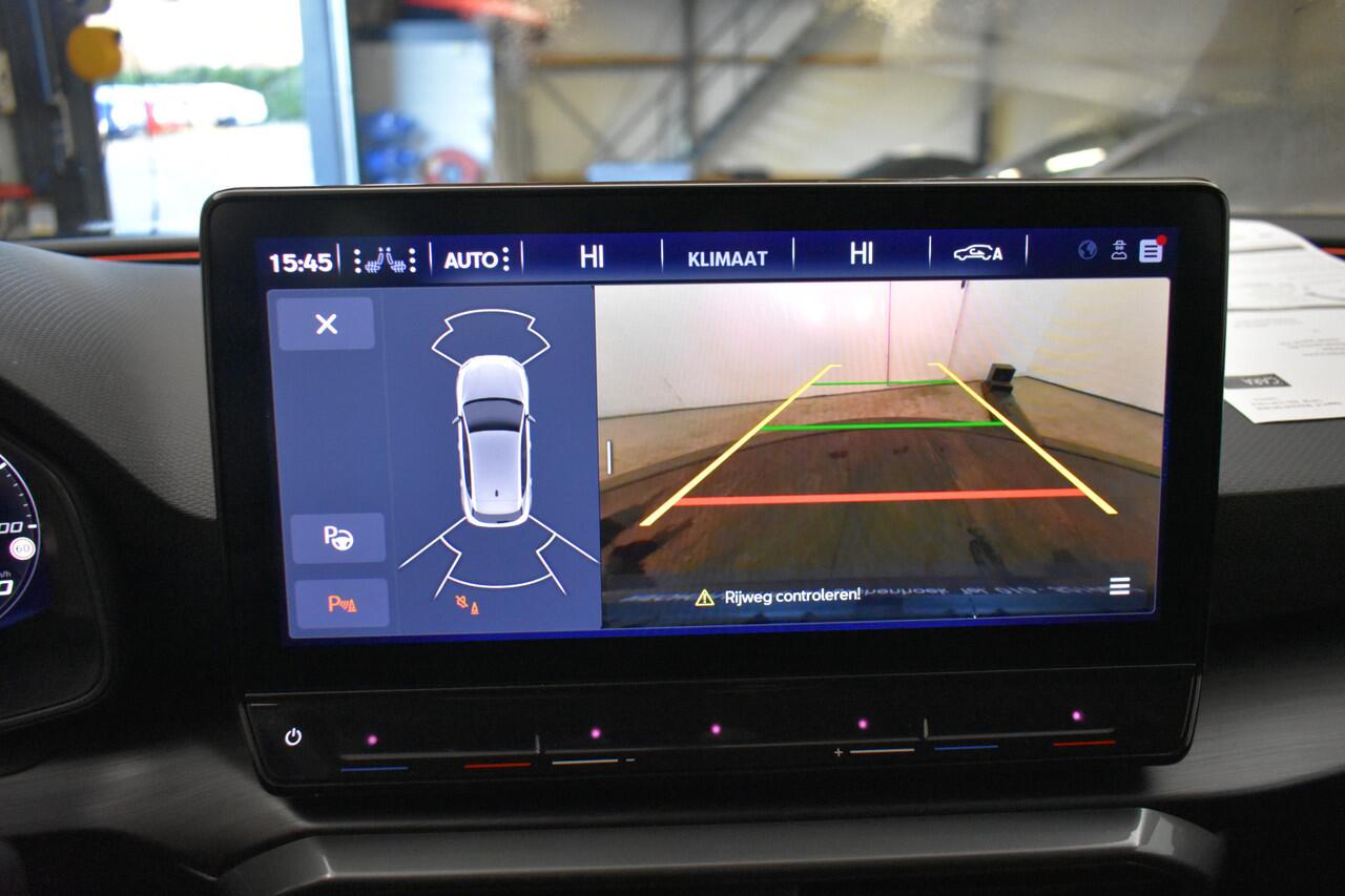 Cupra Leon 1.4 e-Hybrid VZ Black Edition 245PK Camera Virtual Stoel verw