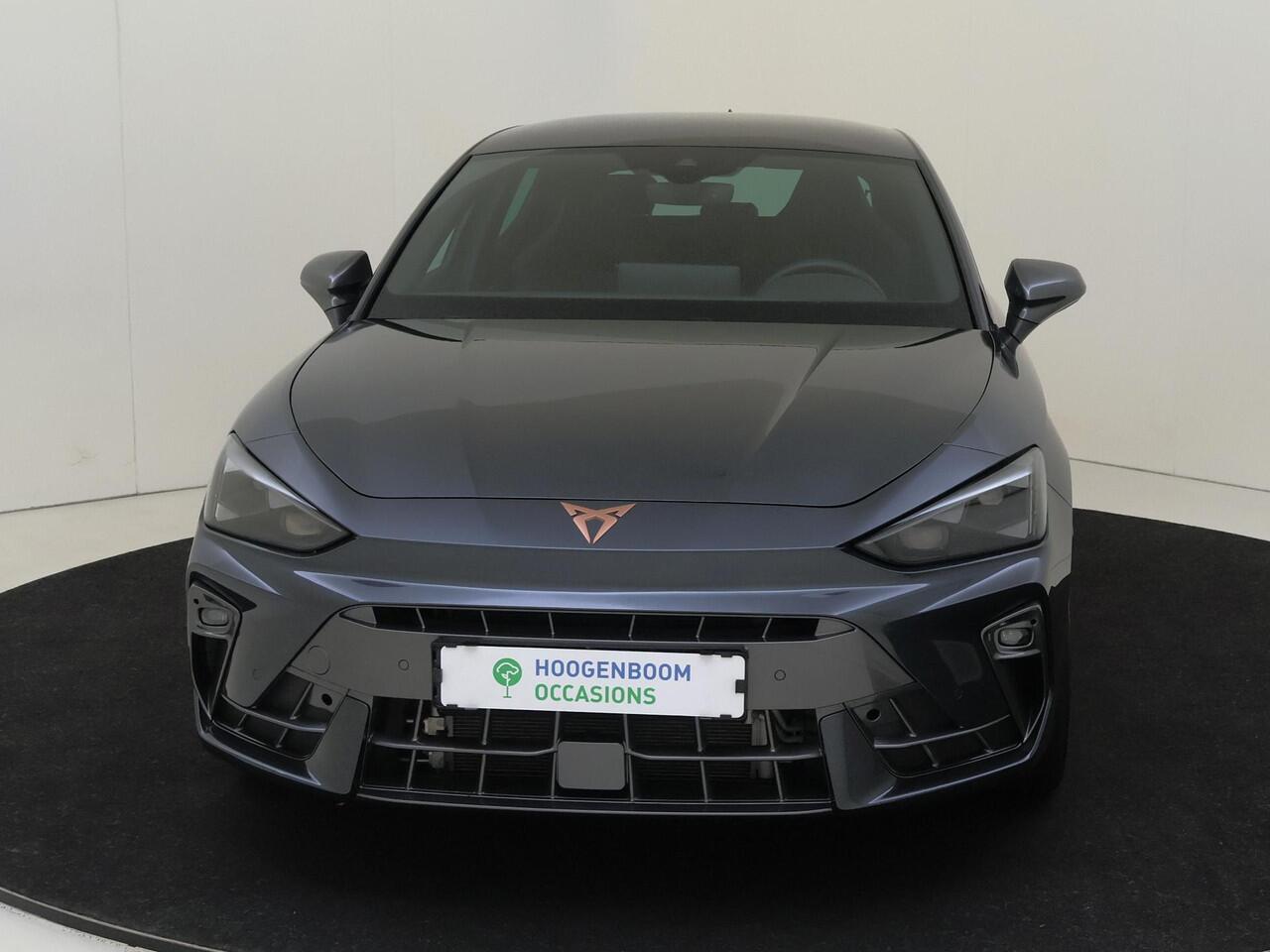 Cupra Leon 1.5 TSI e-Hybrid VZ Performance | Adaptieve demping | Dodehoek detectie | Cupra mode | Achteruitrijcamera | Stoel- en stuurwielverwarming | Keyless | Navigatie |