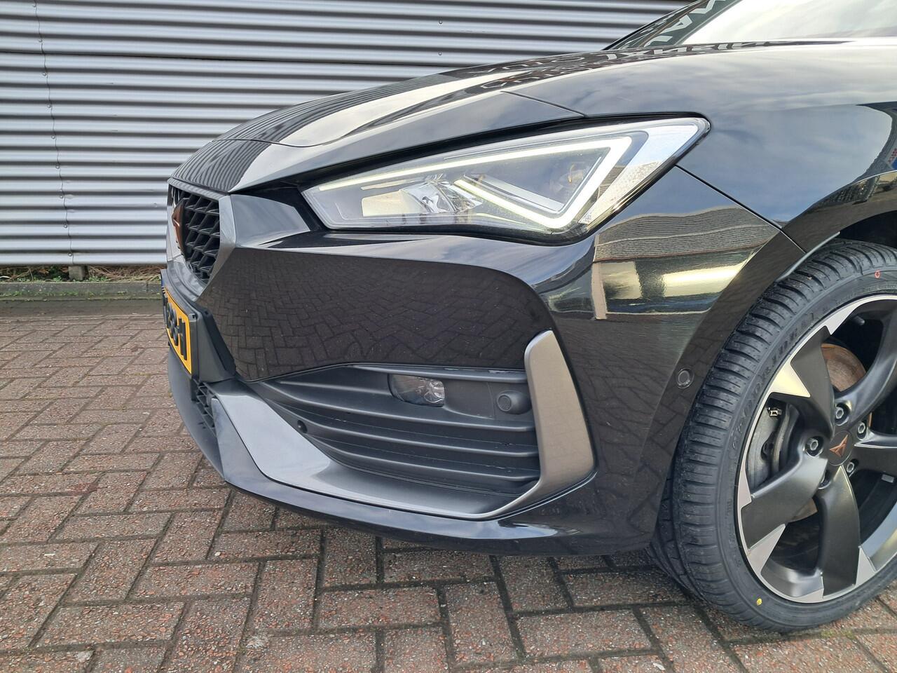 Cupra Leon 1.4 e-Hybrid VZ Performance Automaat | Clima | Cruise | Camera | LM Velgen | Vol lederen bekleding | Memory chairs | RIJKLAARPRIJS INCL 12 MAANDEN GARANTIE EN BEURT