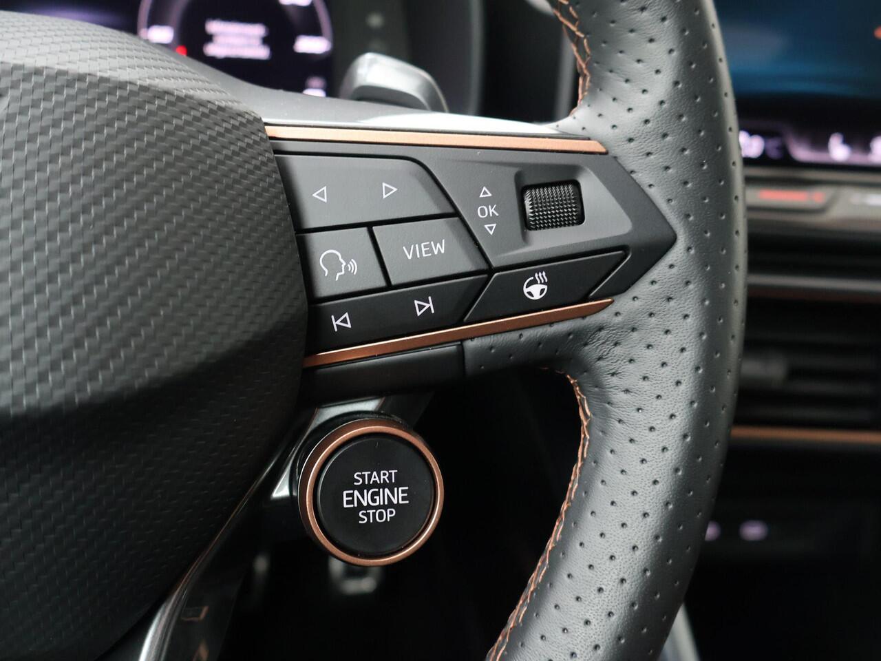 Cupra Leon 1.5 TSI e-Hybrid VZ Performance | 272 PK | SoH 100% | Panoramadak | Matrix LED koplampen | Adaptive cruise control | Sennheiser audio |