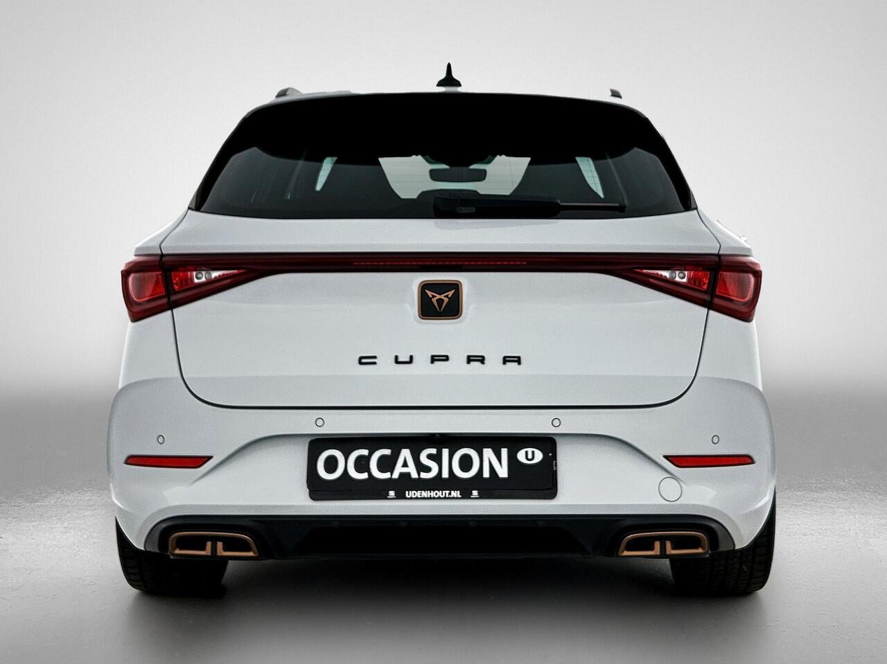 Cupra Leon Sportstourer 1.4 TSI eHybrid 245pk VZ Performance / Panoramadak / Memory / Adaptive Cruise