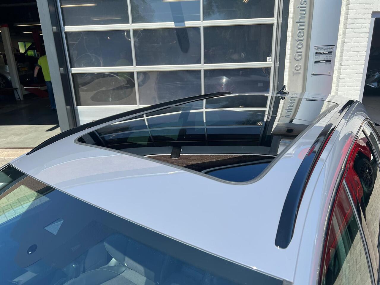 Cupra Leon Sportstourer 1.5 eTSI Business Edition Plus schuif/kanteldak