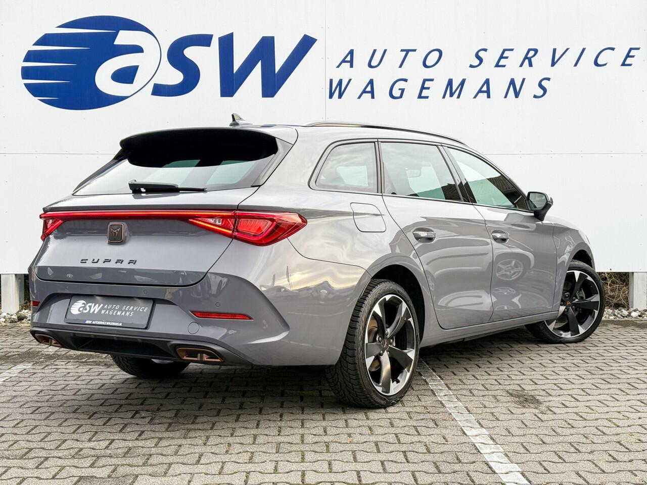 Cupra Leon Sportstourer 1.4 e-Hybrid Business | CarPlay | Cruise | LED | DAB+ | Keyless | Sfeerverlichting | 18 inch