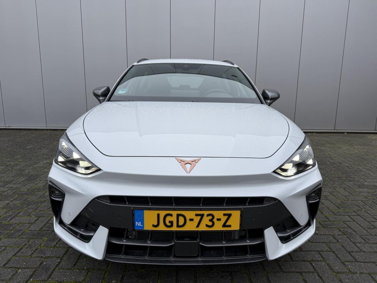 Cupra Leon Sportstourer 1.5 TSI e-Hybrid fabrieksgarantie Business Carplay Camera 18