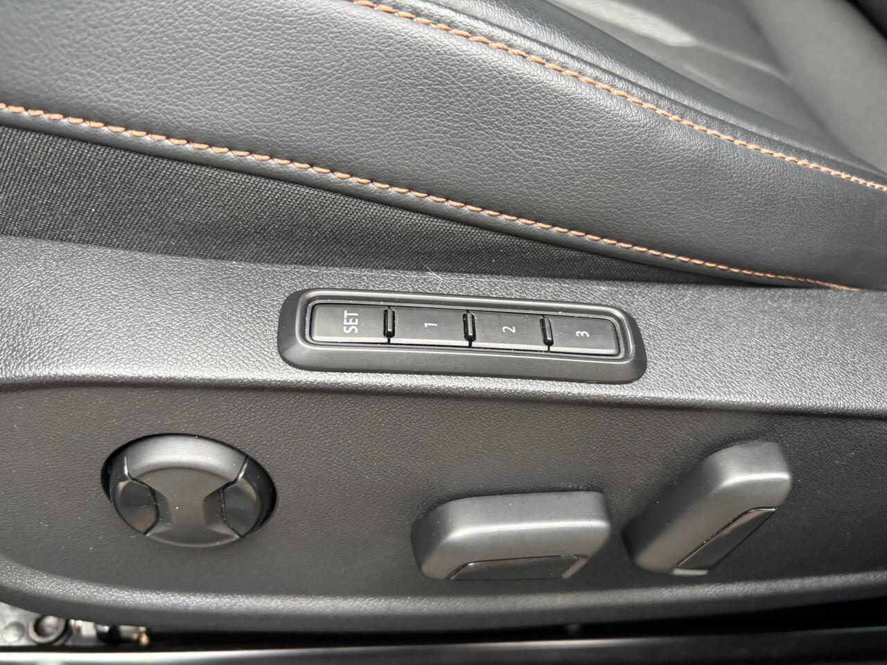 Cupra Leon Sportstourer 1.4 e-Hybrid VZ Automaat Adrenaline Full LED / Camera / Sport-Interieur