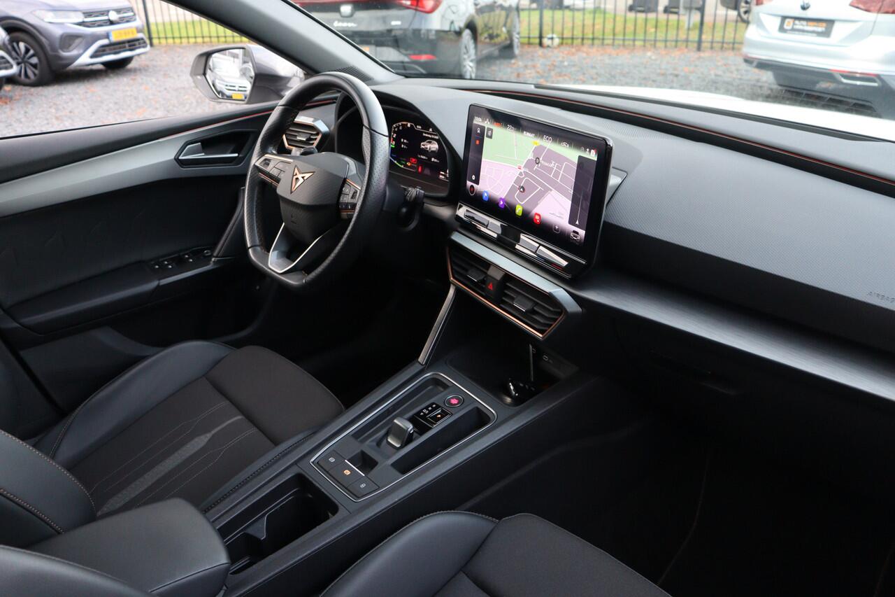 Cupra Leon Sportstourer 1.4 e-Hybrid VZ Business | LED | 18 Inch | Sfeerverlichting |