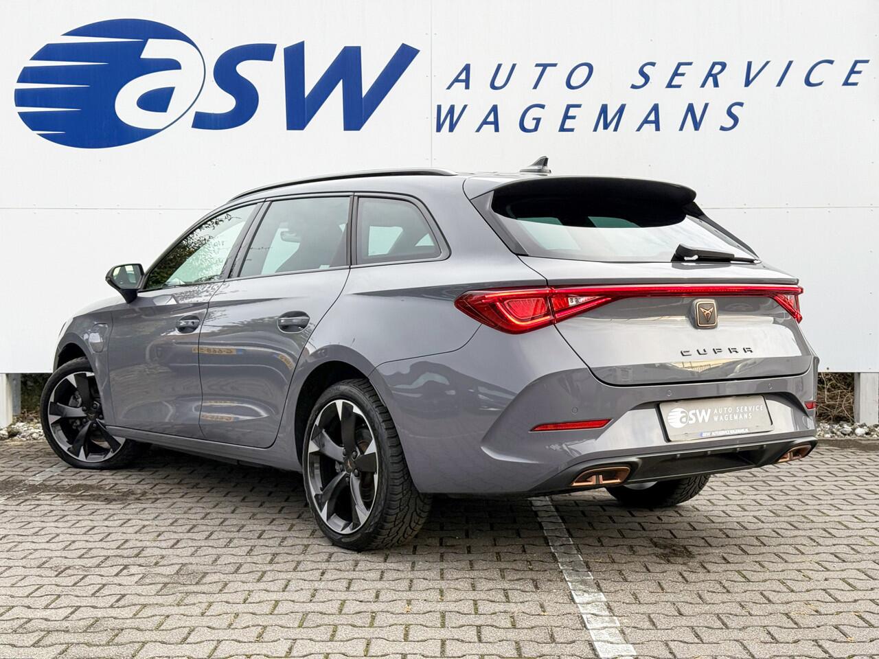 Cupra Leon Sportstourer 1.4 e-Hybrid Business | CarPlay | Cruise | LED | DAB+ | Keyless | Sfeerverlichting | 18 inch