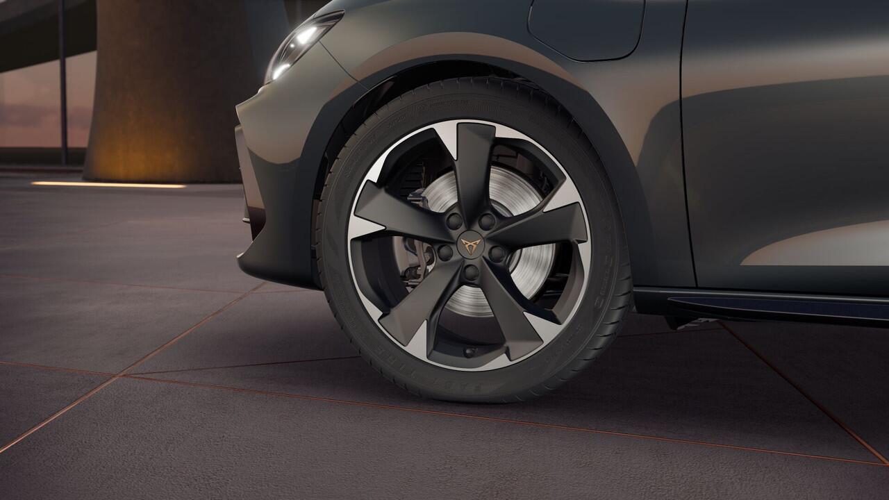 Cupra Leon Sportstourer 1.5 TSI e-Hybrid 204 6DSG Essential | Digitaal instrumentenpaneel (Virtual Cockpit) | Draadloze Apple CarPlay(TM), Android Auto(TM) | Elektronisch Sperdifferentieel (XDS)