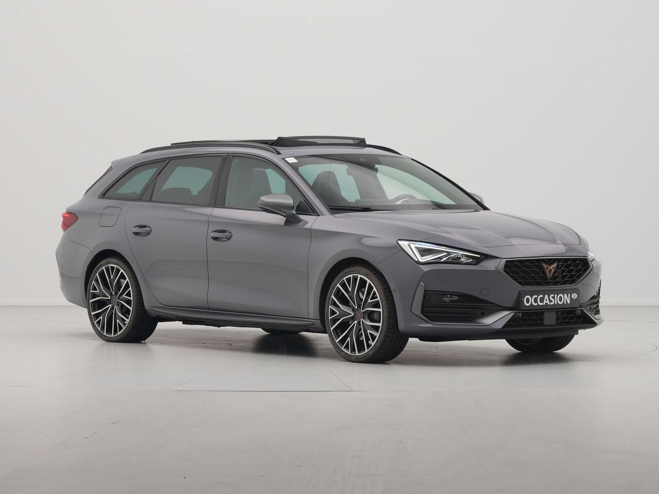 Cupra Leon Sportstourer 1.4 e-Hybrid VZ Performance Limited Panorama Navigatie Stoel/Stuurverwarming Parkassist Carplay 213