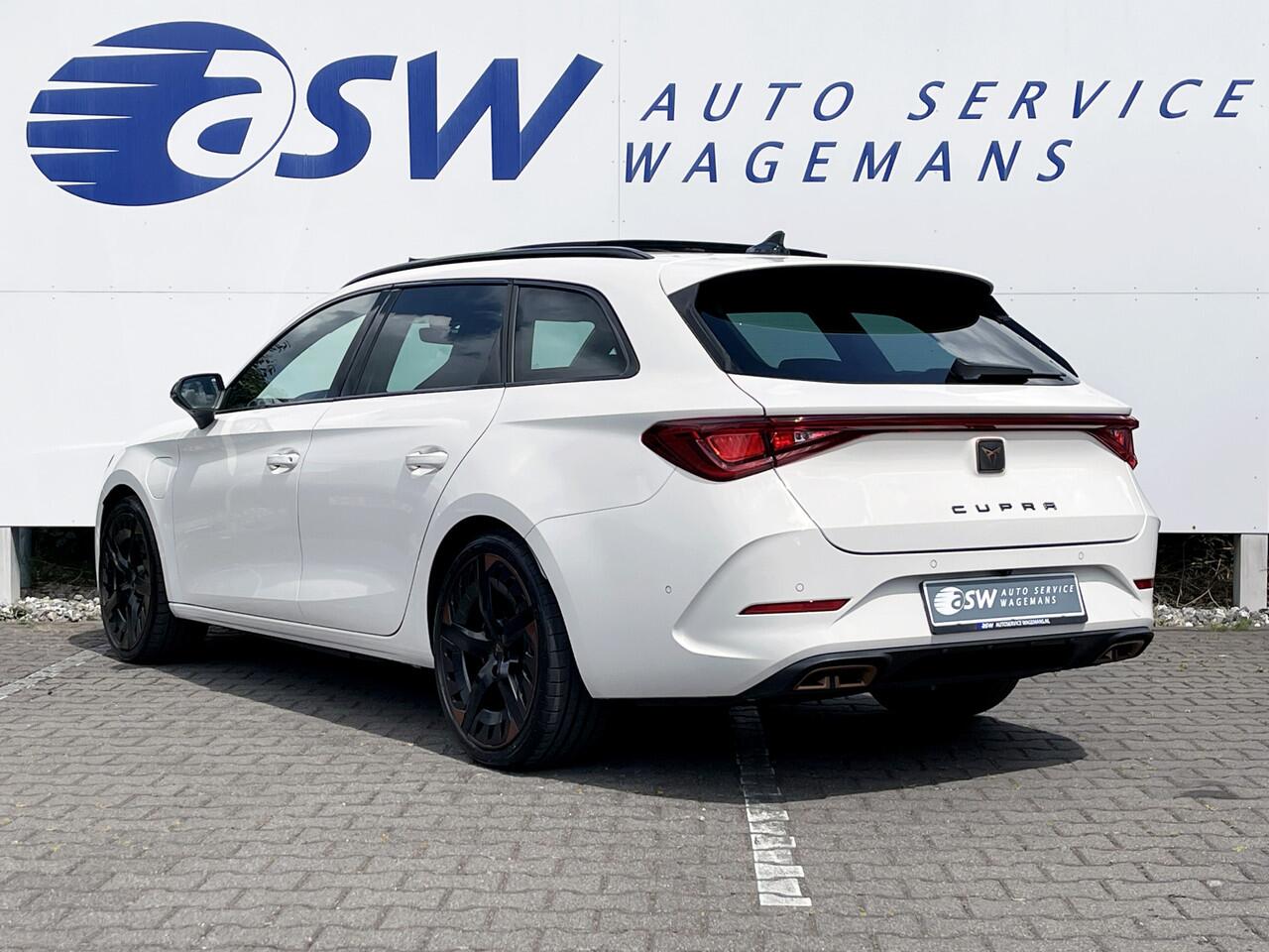 Cupra Leon Sportstourer 1.4 e-Hybrid VZ Performance | Pano | Camera | CarPlay | ACC | LED | Keyless | 19 inch