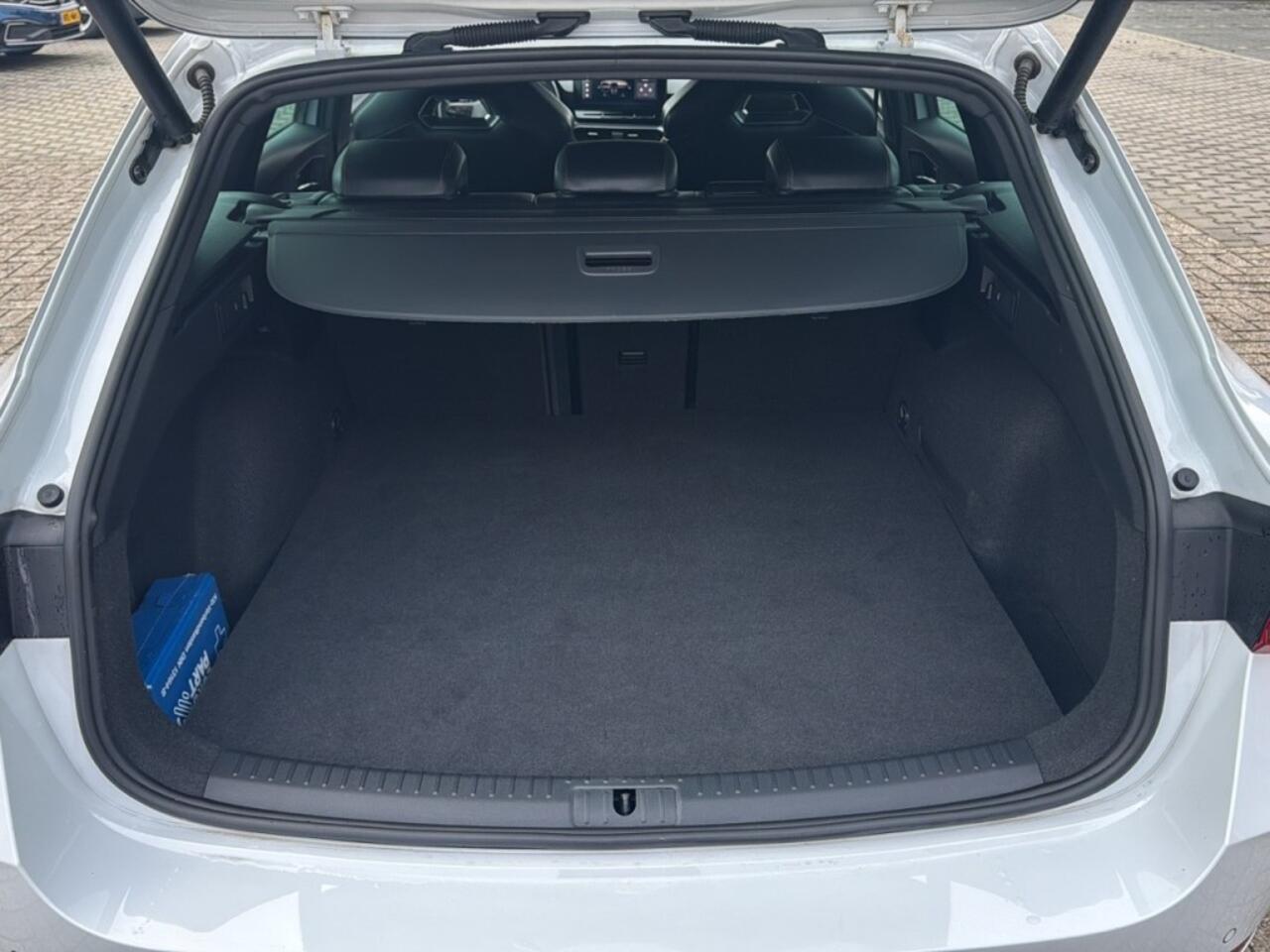 Cupra Leon Sportstourer 1.4 TSI DSG E-HYBRID PANO-DAK/CAMERA/LEDER/MEMORY/NAVI/ACC/STOELVERW