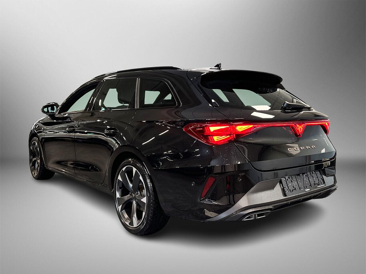 cupra-leon-sportstourer-1.5-etsi-15