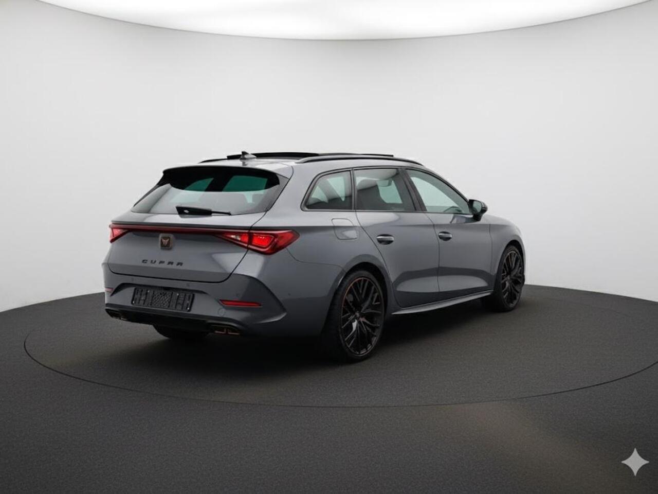 Cupra Leon Sportstourer 1.4 e-Hybrid VZ Performance 245PK | Panorama dak | Kuipstoelen | Memory | Apple carplay |