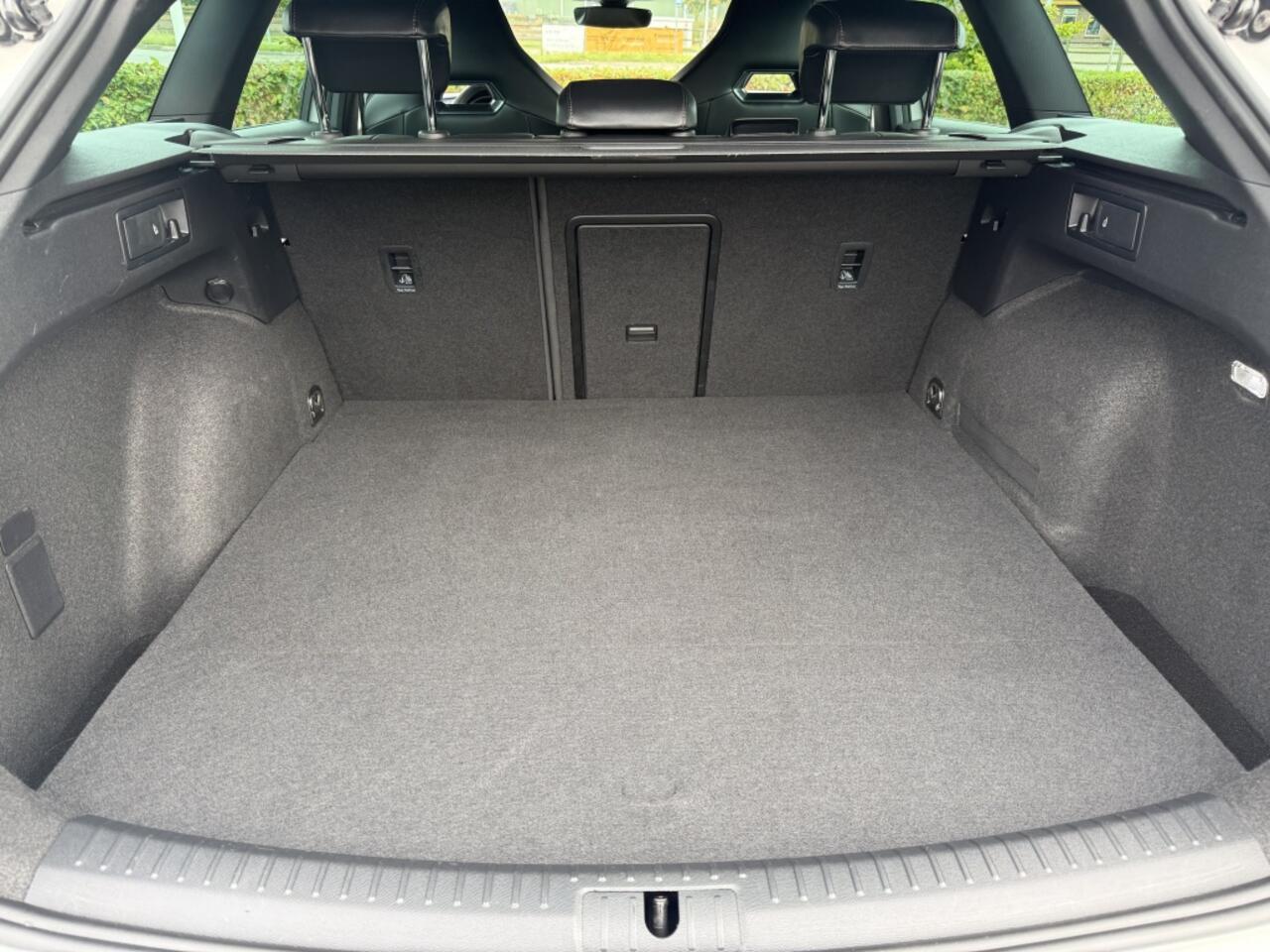 Cupra Leon Sportstourer 1.4 e-Hybrid Perf.