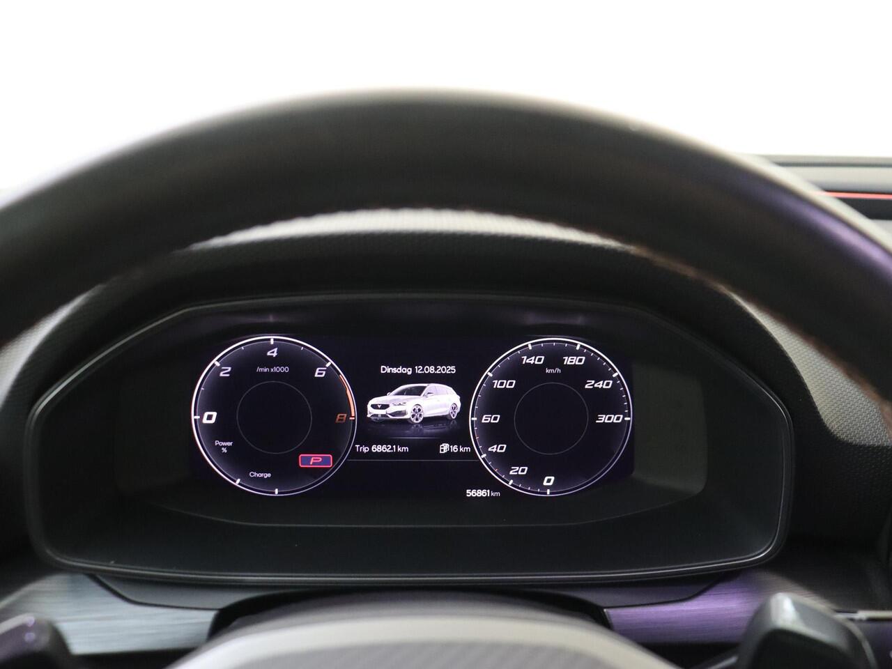 Cupra Leon Sportstourer 1.4 e-Hybrid VZ Performance | Parkeerasisstent | Keyless | Stoel- en stuurwielverwarming | Achteruitrijcamera | Navigatie | 3-zone airco | Sfeerverlichting | Elektrisch inklapbare buitenspiegels |