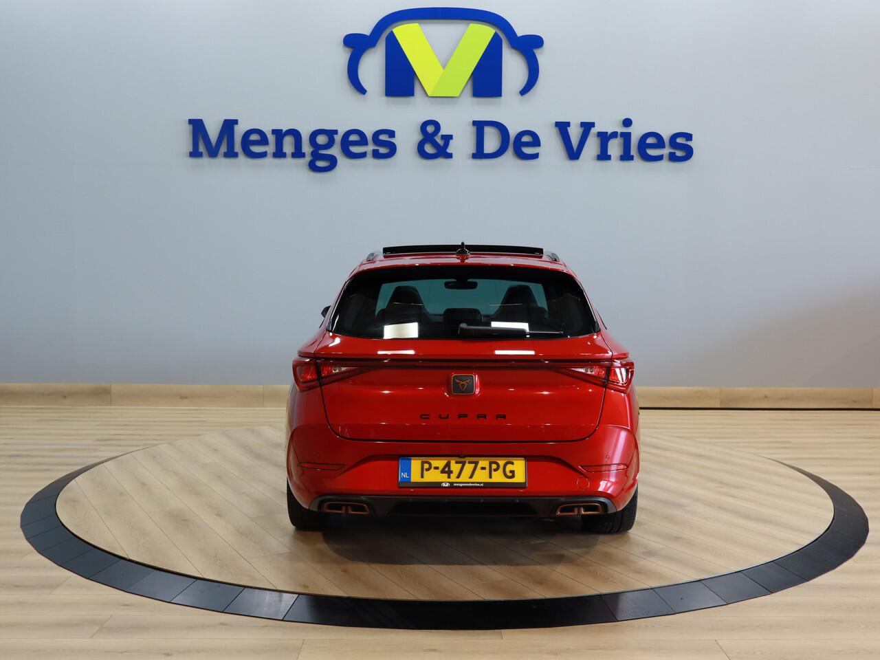 Cupra Leon Sportstourer 1.4 e-Hybrid VZ Performance Airco ECC | Panorama | Virtual | Stoel-Stuur Verwarming | Adaptive Cruise | Sfeer | Isofix | NAP