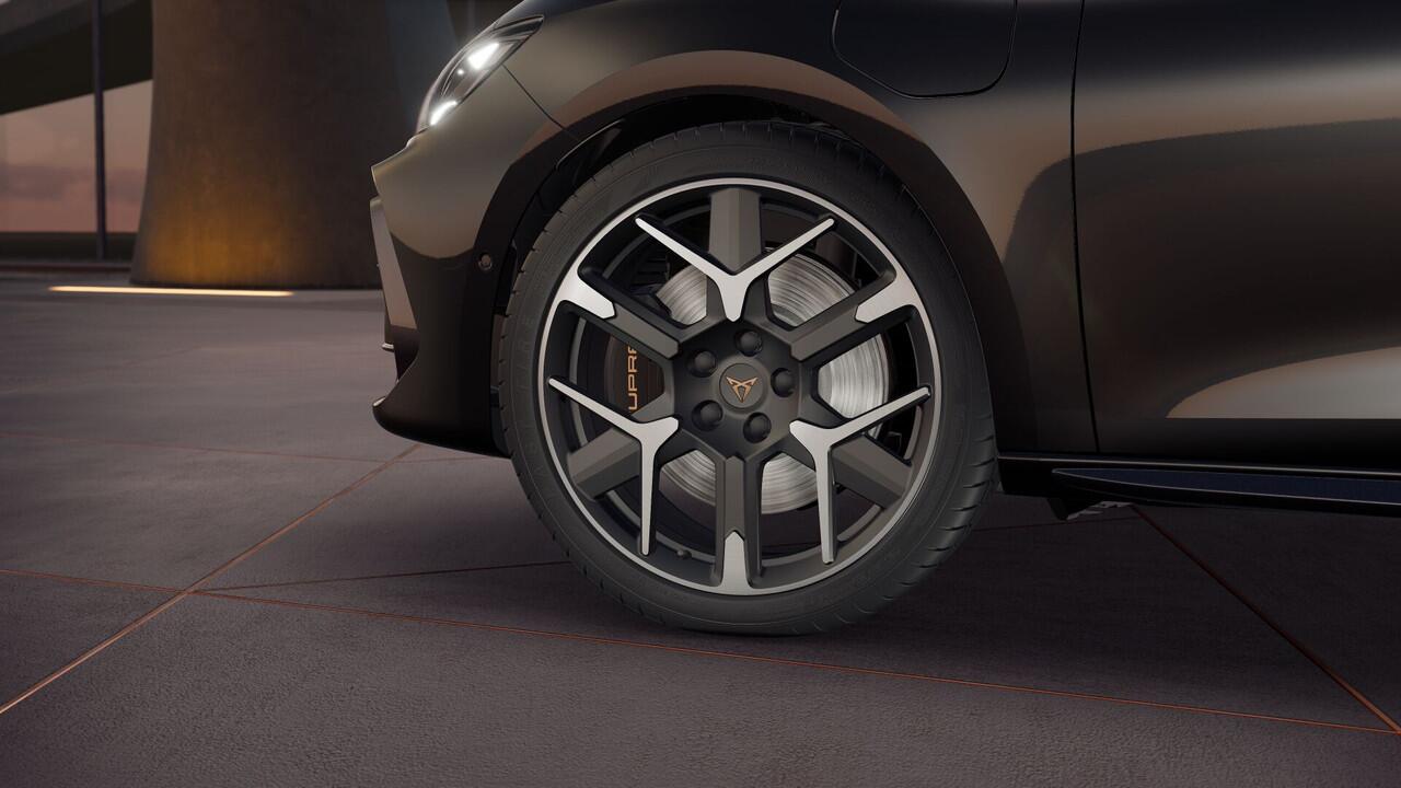 Cupra Leon Sportstourer 1.5 TSI e-Hybrid 272 6DSG VZ Performance | Achteruitrijcamera | Digitaal instrumentenpaneel (Virtual Cockpit) | Draadloze Apple CarPlay(TM), Android Auto(TM)