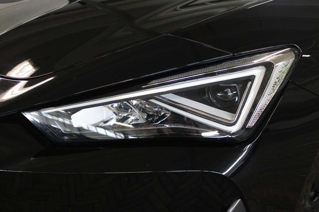 Cupra Leon Sportstourer 1.4 e-Hybrid 245 | Incl. 12 maanden garantie | Adaptieve cruise control | Climate control | Stoel/stuur verwarming | DAB | Parkeercamera | Apple carplay/Android auto |