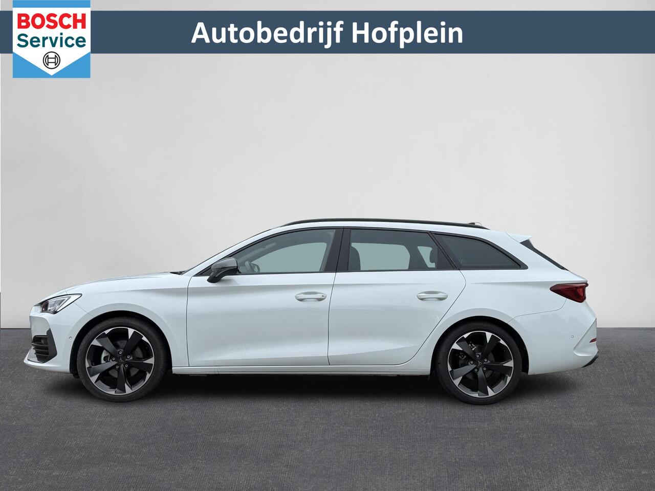 Cupra Leon Sportstourer 1.5 eTSI Automaat Business Edition | Panorama Schuifdak | Navigatie | Climate Control | LED Verlichting | 18"Lmv | Camera | Keyless Go | Apple Carplay/Android Auto ( Vestiging - Vianen )