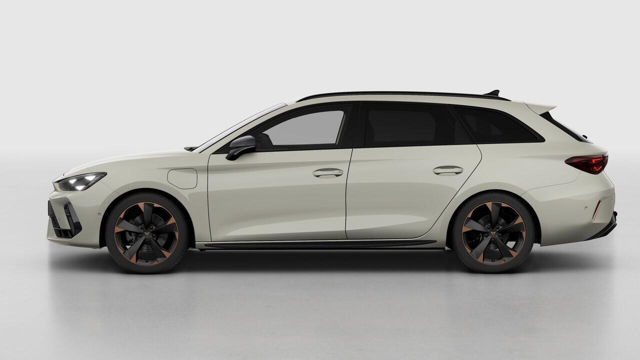 Cupra Leon Sportstourer 1.5 TSI e-Hybrid 204 6DSG Business | Achteruitrijcamera | Digitaal instrumentenpaneel (Virtual Cockpit) | Draadloze Apple CarPlay(TM), Android Auto(TM)
