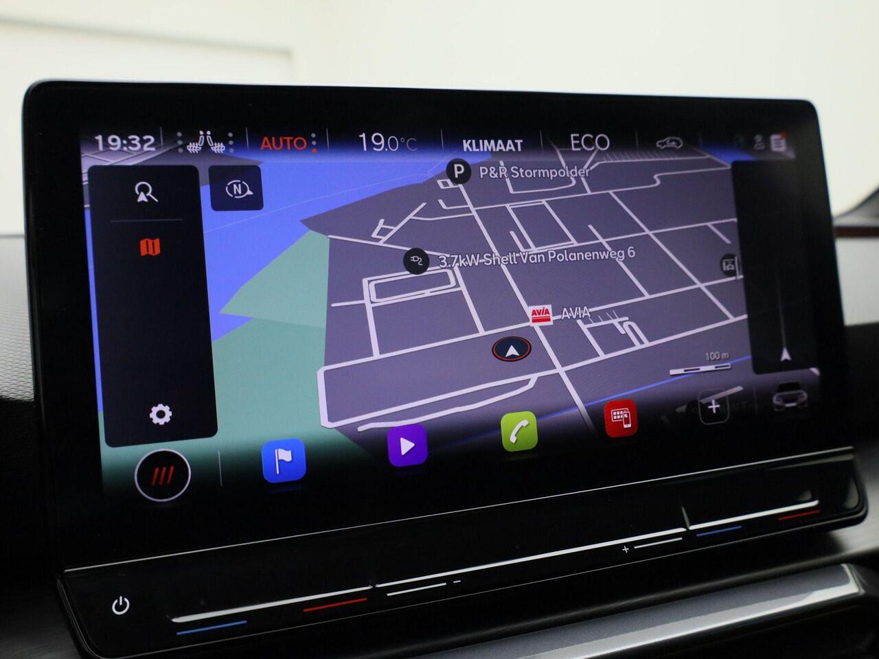 Cupra Leon Sportstourer 1.4e-Hybrid 180kW/245PK VZ DSG · Trekhaak · Camera + Parkeersensoren · Navigatie · Garantie tot april 2027 of 90000km · TOPDEAL