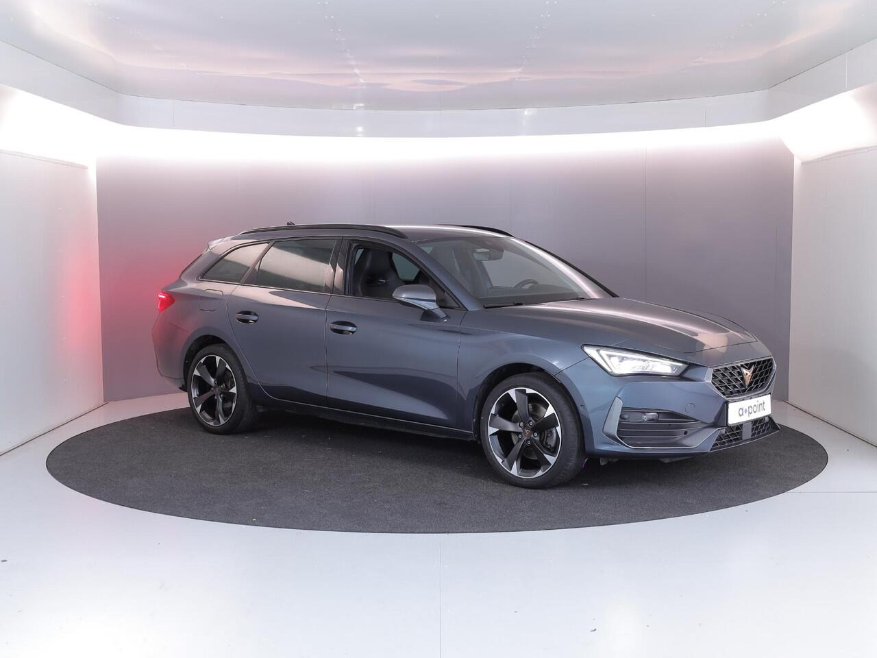 Cupra Leon Sportstourer 1.4 e-Hybrid VZ Adrenaline 204pk | Private lease vanaf ¤545,-| SoH 95%| Verwarmbare voorstoelen | 18 inch Lichtmetalen velgen | Adaptieve cruise controle